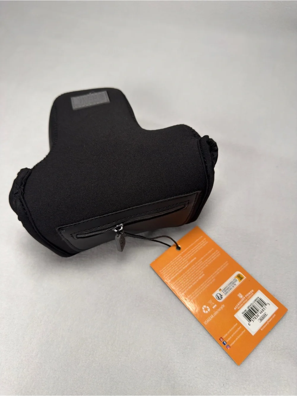 USA GEAR Black Neoprene Camera Case